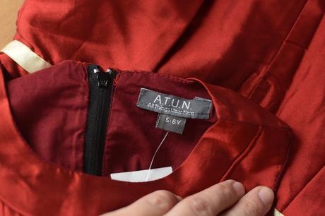 Šaty vel. 5 - 6 let, 116