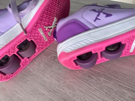 Boty s kolecky vel.32, 32