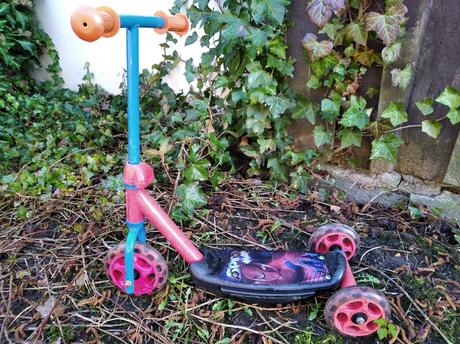 Koloběžka spiderman,