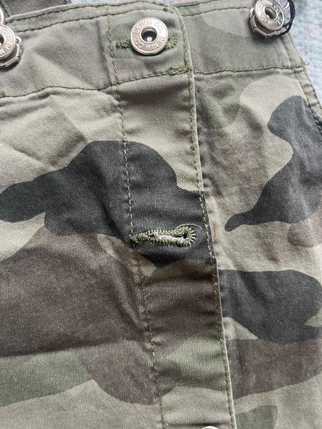 Maskáčové šaty s laclem vel.128 - nové, 128