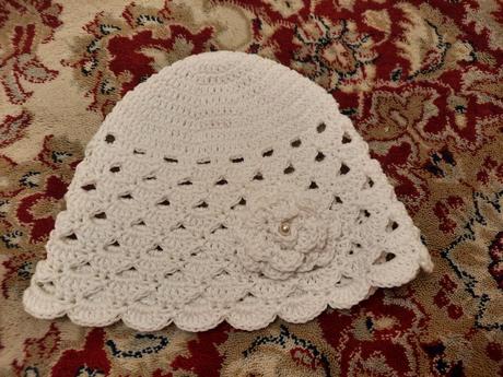 2x jarní, lehká čepička, 92