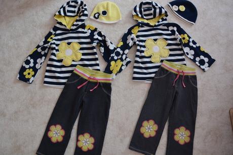 Kytičkový komplet mikina a tepláky - už jen jeden, next,104