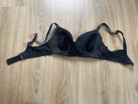 Kojící podprsenka, 75,b