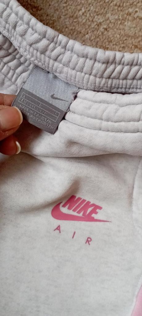 Tepláky zn."nike" vel."116-128", nike,116