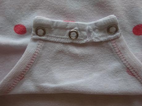 2x body puntík, kytičky kr. r., vel. 92, carter's,92