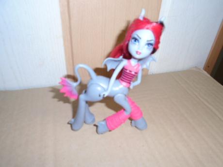 Monster high licence panenka,