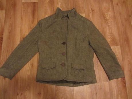 Tvídové sako, 40