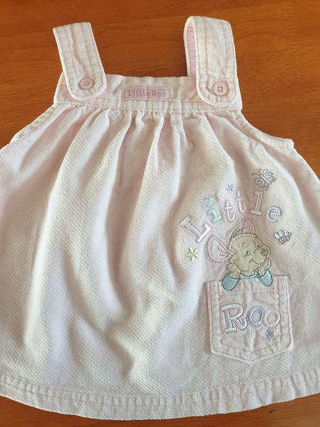 Kouzelné šaty pro miminko, disney,62