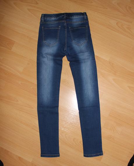 Rifle, džíny, slimky, takko,152