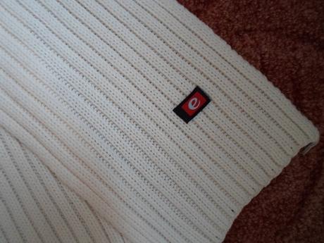 Růžová šála šálek, m