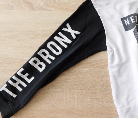 Mikina smille vel.116/122, 122