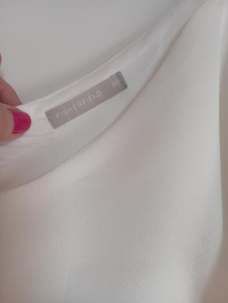 Božská saténová tílka, gate,40