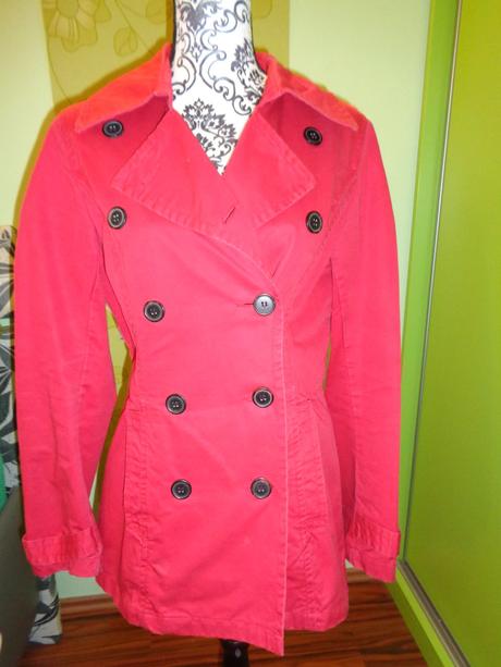 Luxusní malinově červený kabát, h&m,40