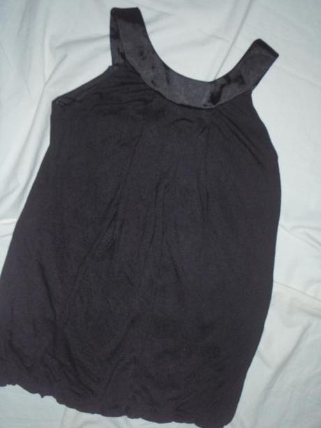 Luxusní černý delší balónový topík pro slečny, young dimension,140