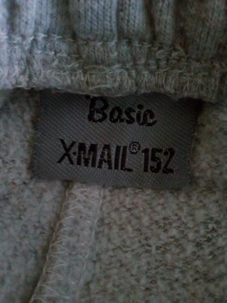 Tepláky zn.basic x-mail vel.152, 152
