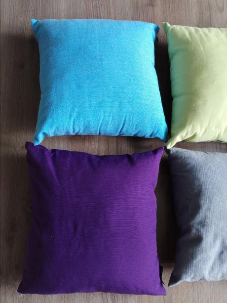 Designové polštáře 4 kusy,