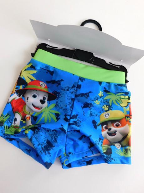 Chlapecké plavky, 104