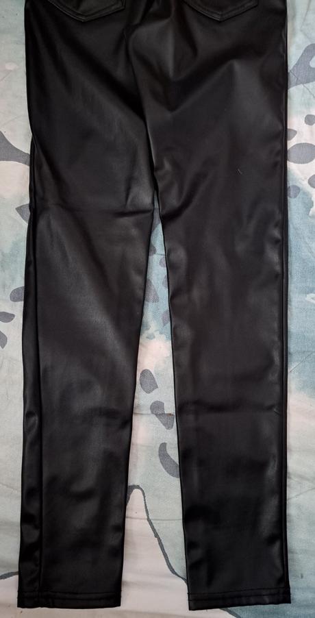 Tregíny - legíny, h&m,158
