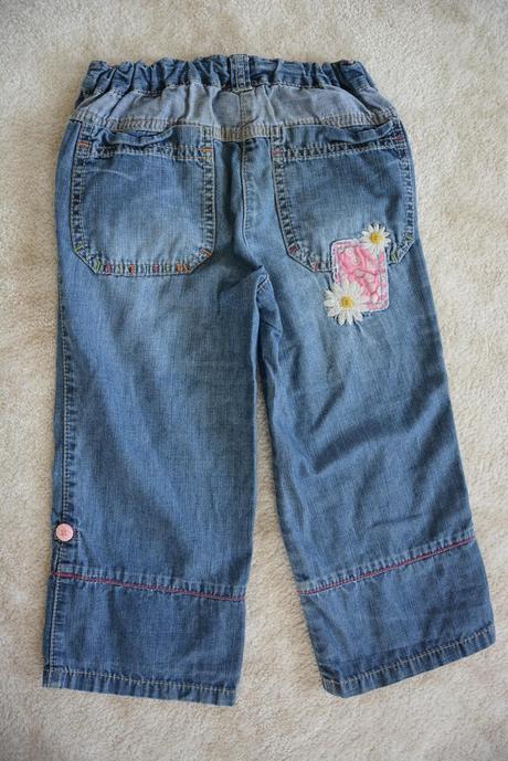 Komplet s upsy daisy, 86–98