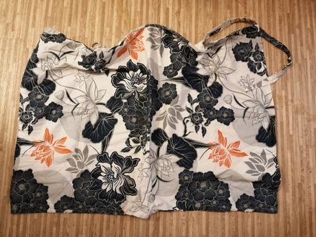 Kojící zástěra bébé au lait, 