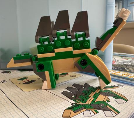 Lego jurassic world 122111 stegosaurus,