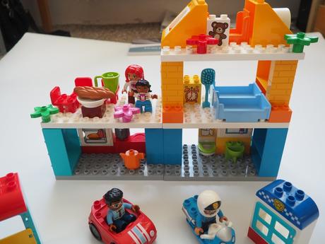 Lego duplo - několik staveb,