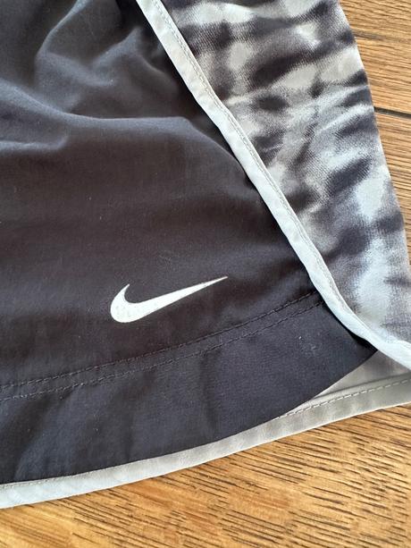 Kraťasy, nike,146