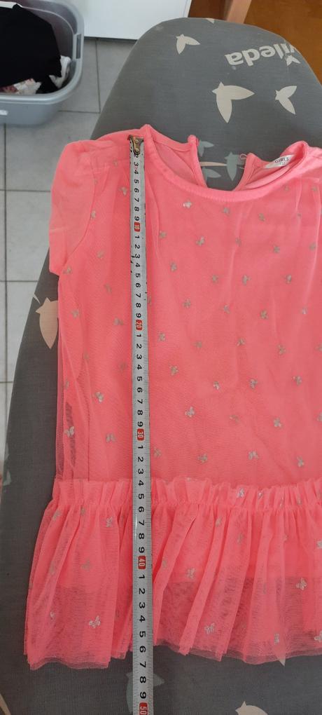 2x dívčí tričko značky girls, vel. 122., 122