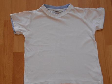 2 trička s krát. rukávem vel. 122-128, 122