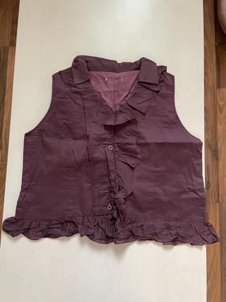 Hnědý top s volánem, vel neuvedena cca xxl asi i v, xxxl