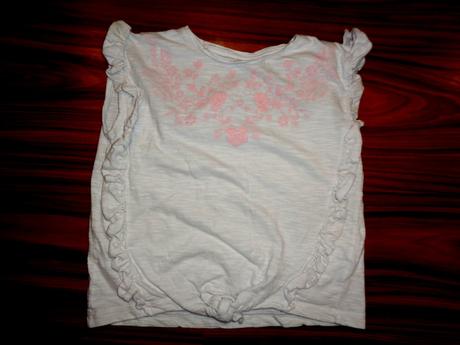 Bílé volánkové tričko s kytičkami a uzlíkem, f&f,134