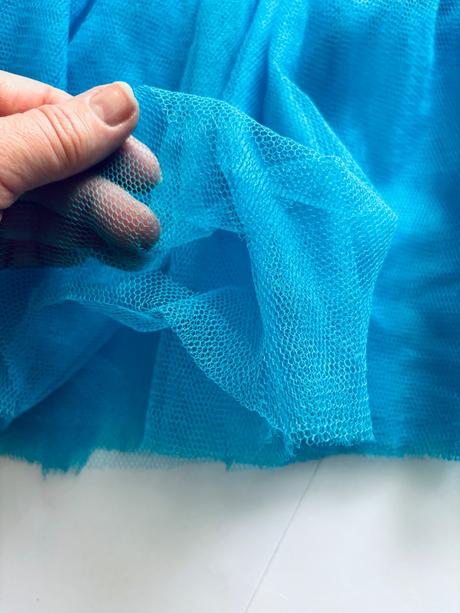 An3/ sukně tylová - v.cca 10/12 let, 152