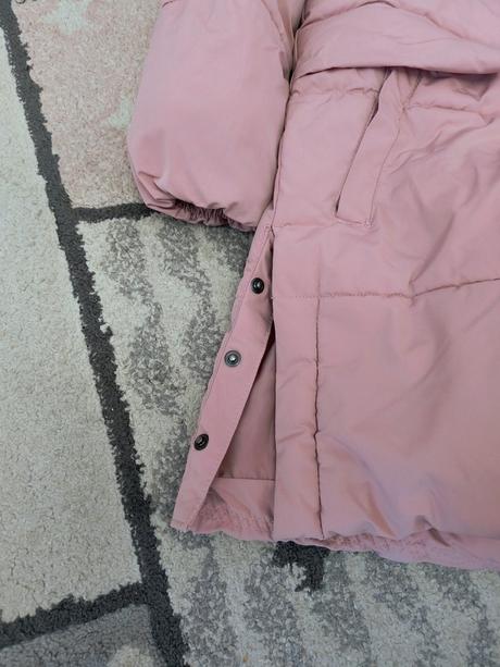 Zimní dívčí kabátek, c&a,140