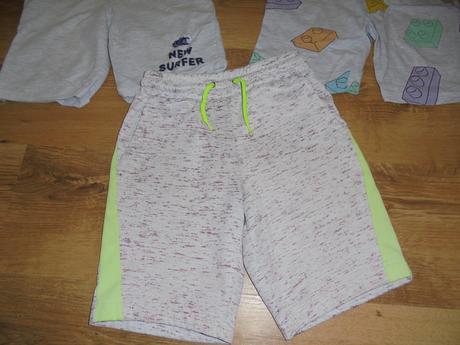 Kraťasy, vel. 128, 128