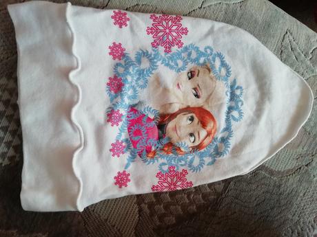 Nabízíme bavlněný šátek s elzou-top stav 1-3roky, 74