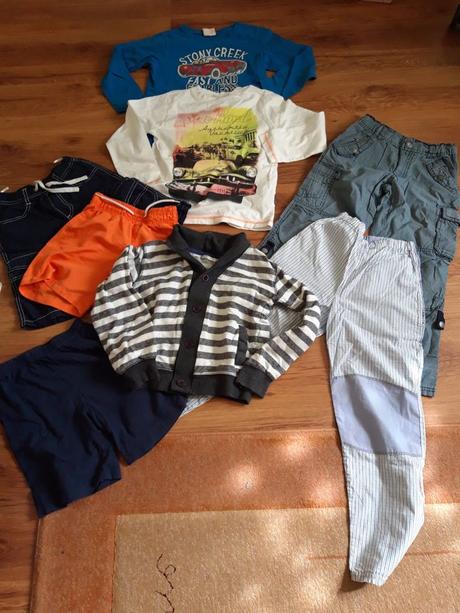 Balík oblečení 122/128 10 ks, 122–134