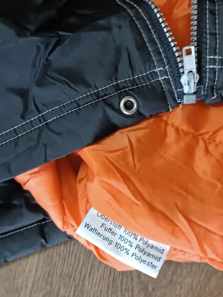 Krásná chlapecká vesta, vel. 146/152, 146