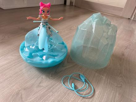 Hatchimals lítající víla,