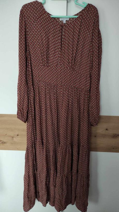 Šaty dámské lehké/dlouhé v.l, l
