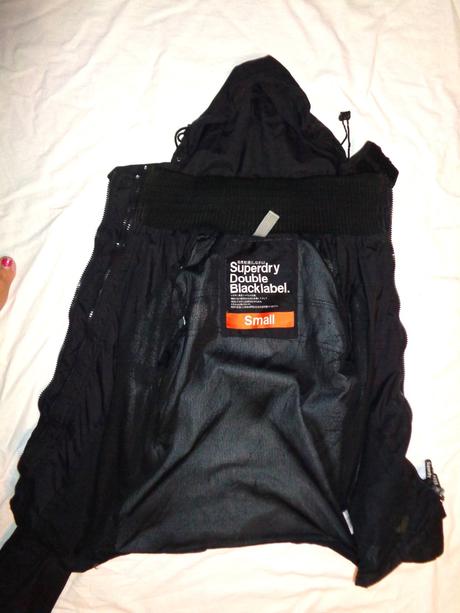 Černá bunda, superdry,158