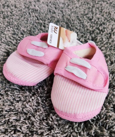 Capáčky do kočárku na suchý zip, <17