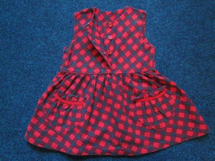 Kostkované šaty, 80