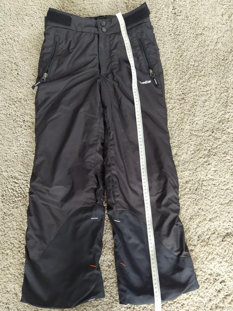 Černé oteplovačky, wedze,134