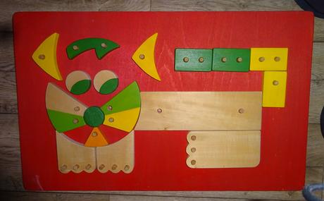 Nástěnná intraktivní velká dřevěná deska 59x37 cm,