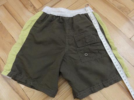 Šusťákové kraťasy s kapsami, 92