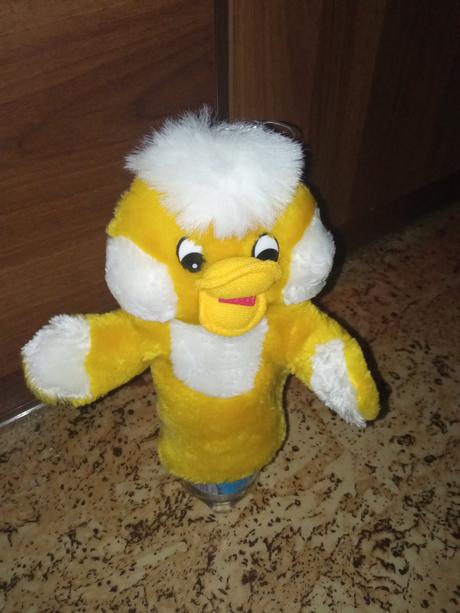 Plyšový maňásek -kuře, 