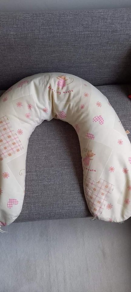 Krásný velký kojící polštář, 