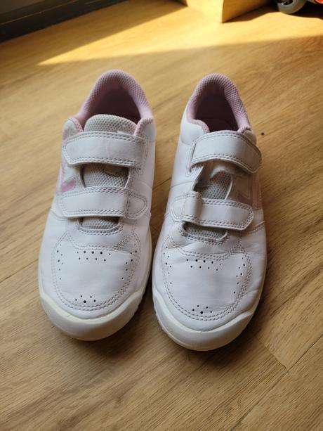 Sálové tenisky zn. artengo vel. 32, 32