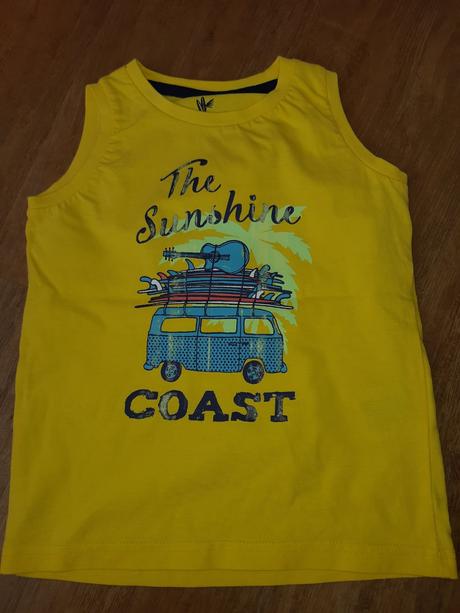 4x tílko vel. 98, lupilu,98