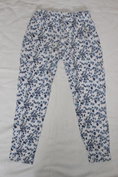 Va5 legíny s něžnými kvítky 7-8 let, st. bernard,128